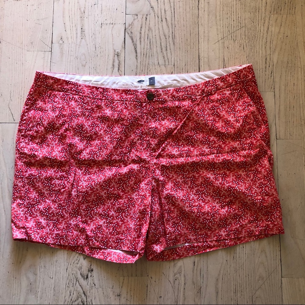 Old navy print shorts